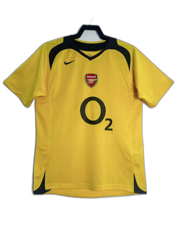 arsenal-05-06-ii-away-jersey-retro-version-1