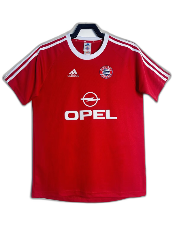 bayern-munich-01-02-i-home-jersey-retro-version-1