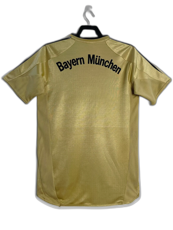 bayern-munich-03-04-ii-away-jersey-retro-version-2