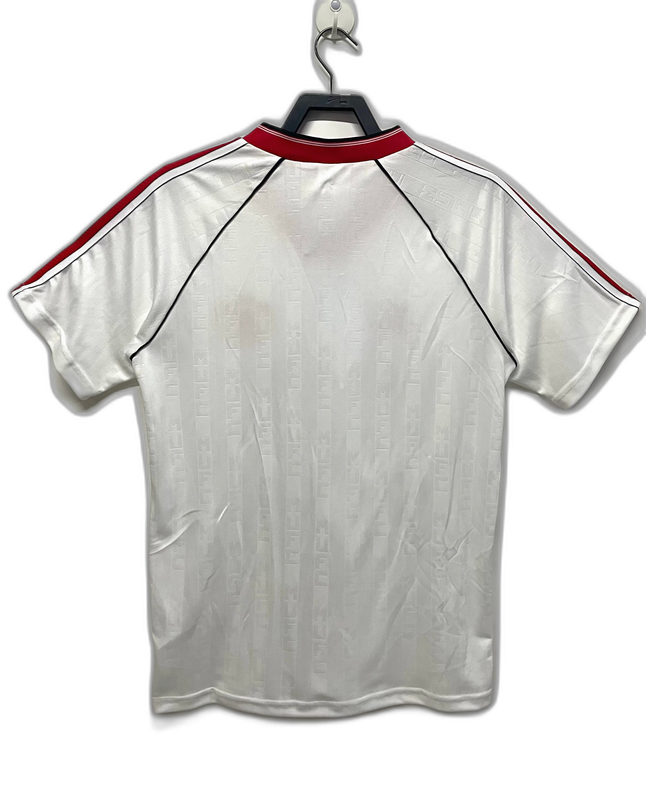 manchester-united-88-90-ii-away-jersey-retro-version-2