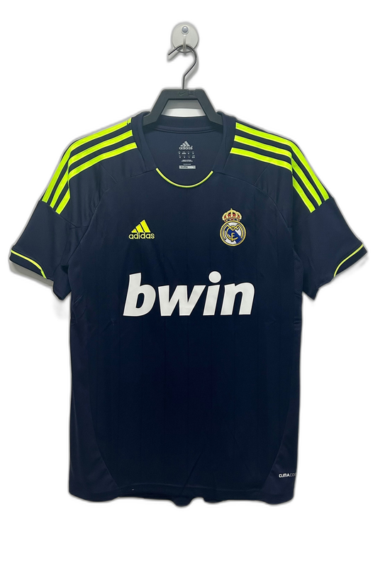 real-madrid-12-13-ii-away-jersey-retro-version-1